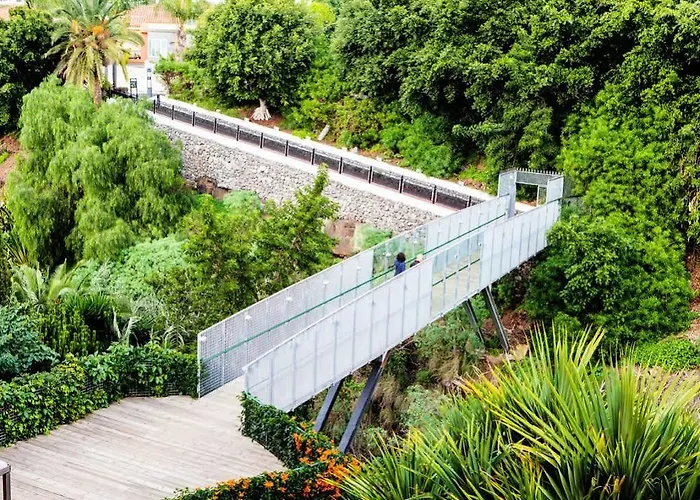 Отель Perla Tenerife